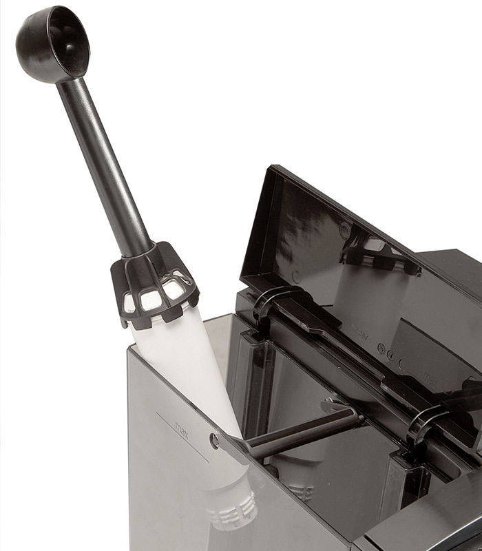 Manespresso-Nivona-530-edelstahl-front-detail-seite-oeffnung