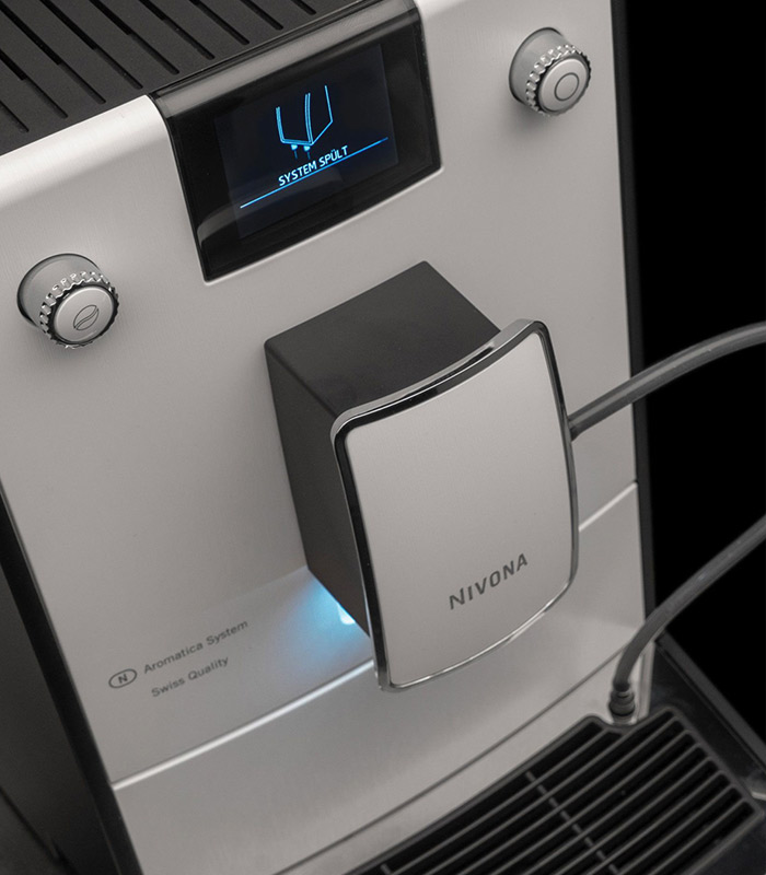 Manespresso-Nivona-779-white-line-chrom-top-left